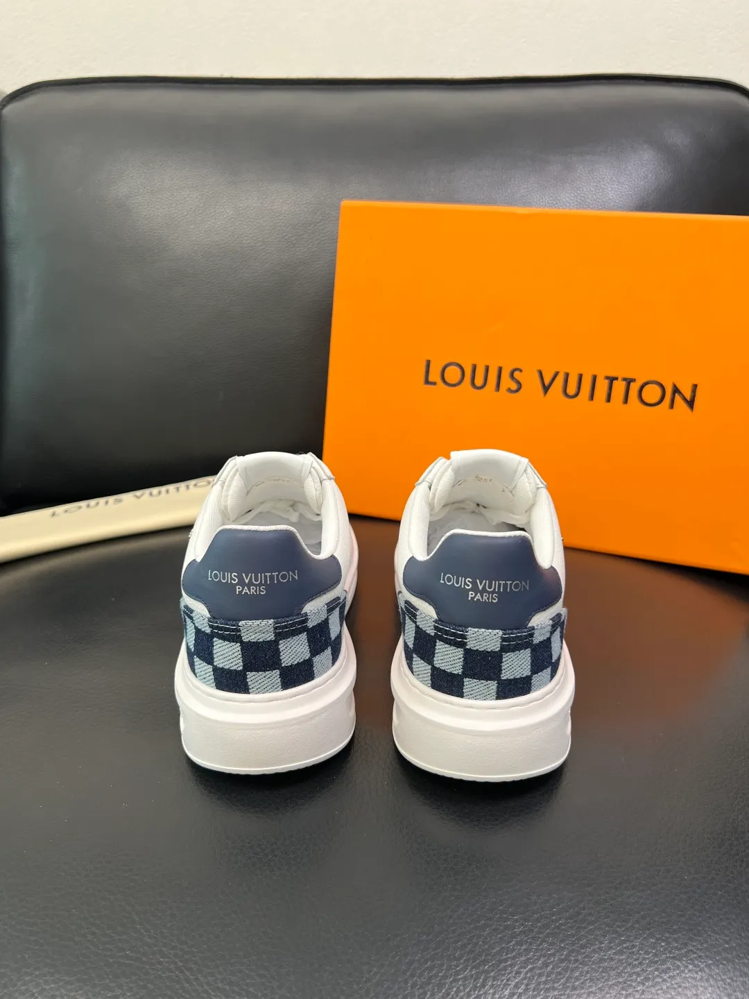 Men's shoes 💰740 Lv high quality top crafts Louis Vuitton, sports sneakers counter synchronization, uppers imported from Italy, high quality splicing colorful complex crafts, imported cowhide lining soft and comfortable, soles: original soles specially provided by the original factory, T men's shoes 💰U exclusive movable molded soles super comfortable, original factory single goods, code number 38-44 (customized 45)